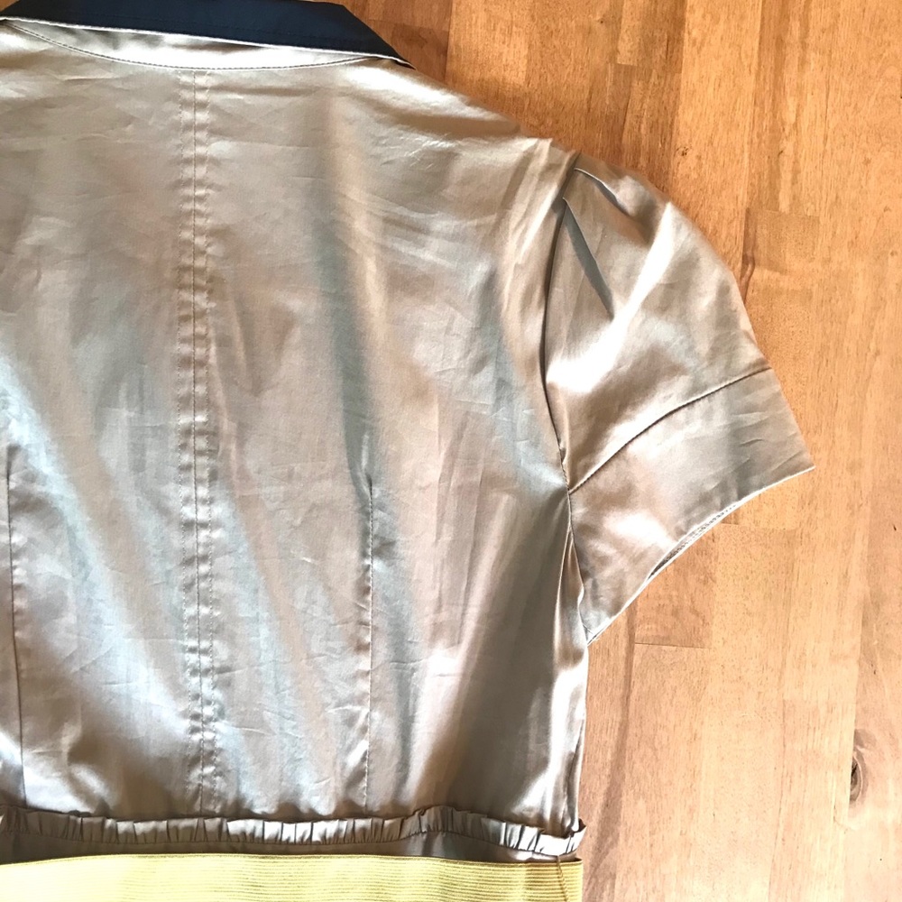 COPY - BCBG mini dress with branded belt, zip and pockets - Picture 6 of 10